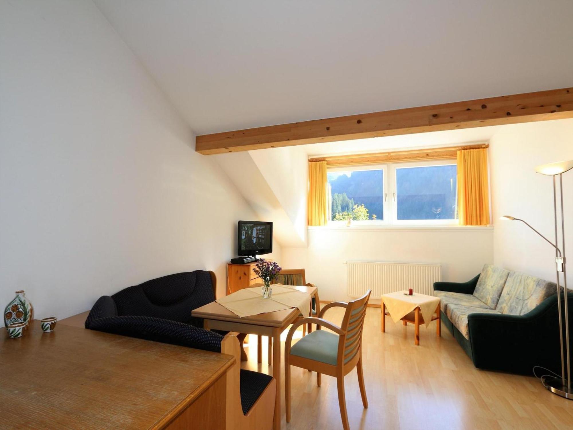 Apartment In Bichlbach With Parking Space Екстериор снимка